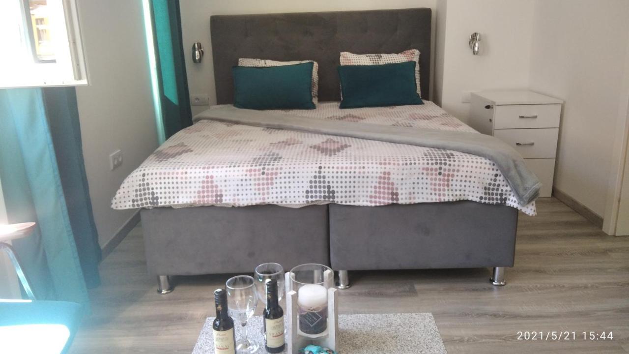 Slatka Tajna Apartamento Banja Luka Exterior foto